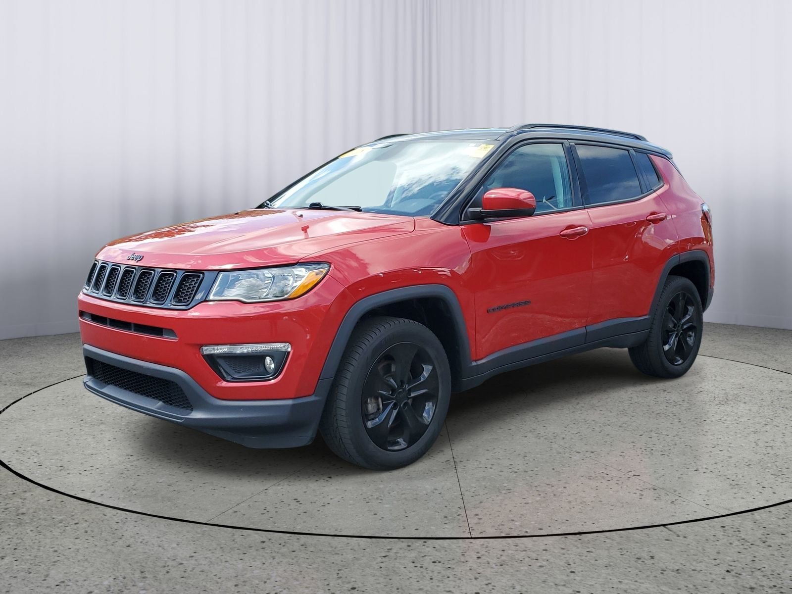 Used 2018 Jeep Compass Altitude with VIN 3C4NJDBB3JT399189 for sale in Paw Paw, MI