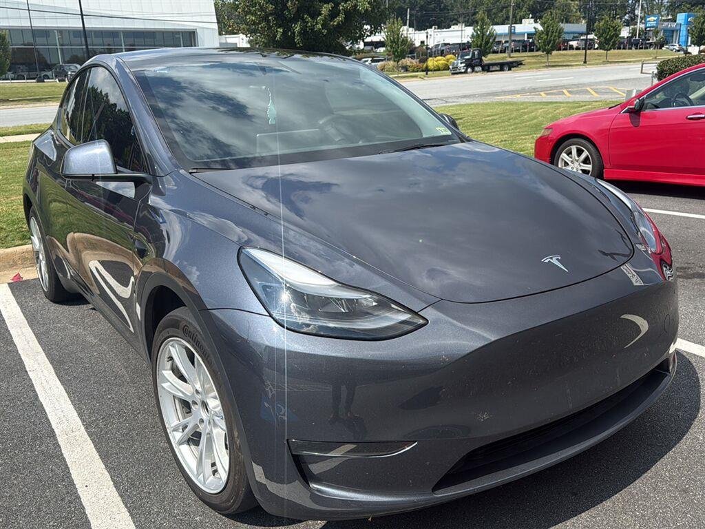 Used 2023 Midnight Silver Metallic Tesla Dual Motor image 1