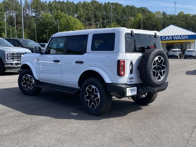 New 2026 White Ford Outer Banks image 5