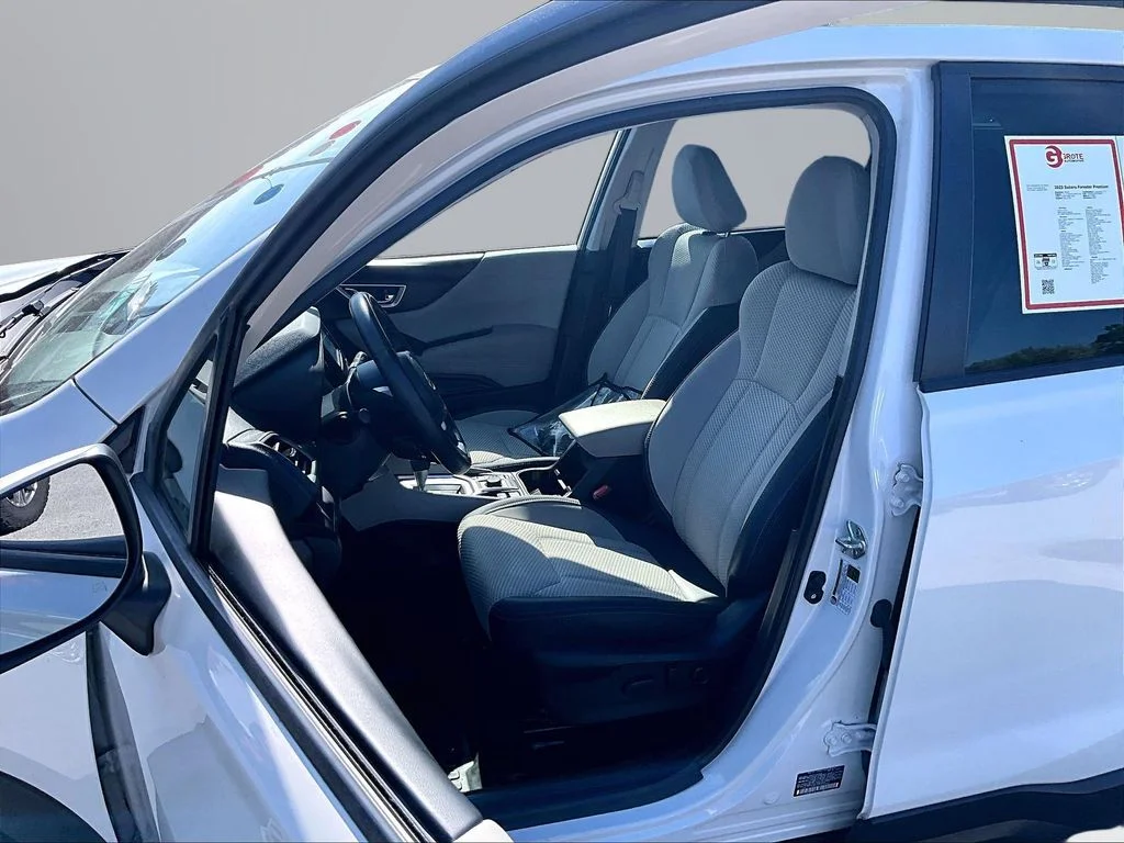 Used 2023 White Subaru Premium image 26