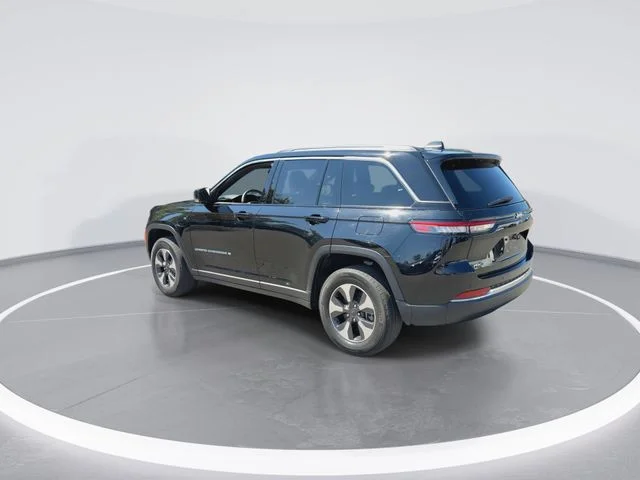 Used 2023 Black Jeep 4xe image 6