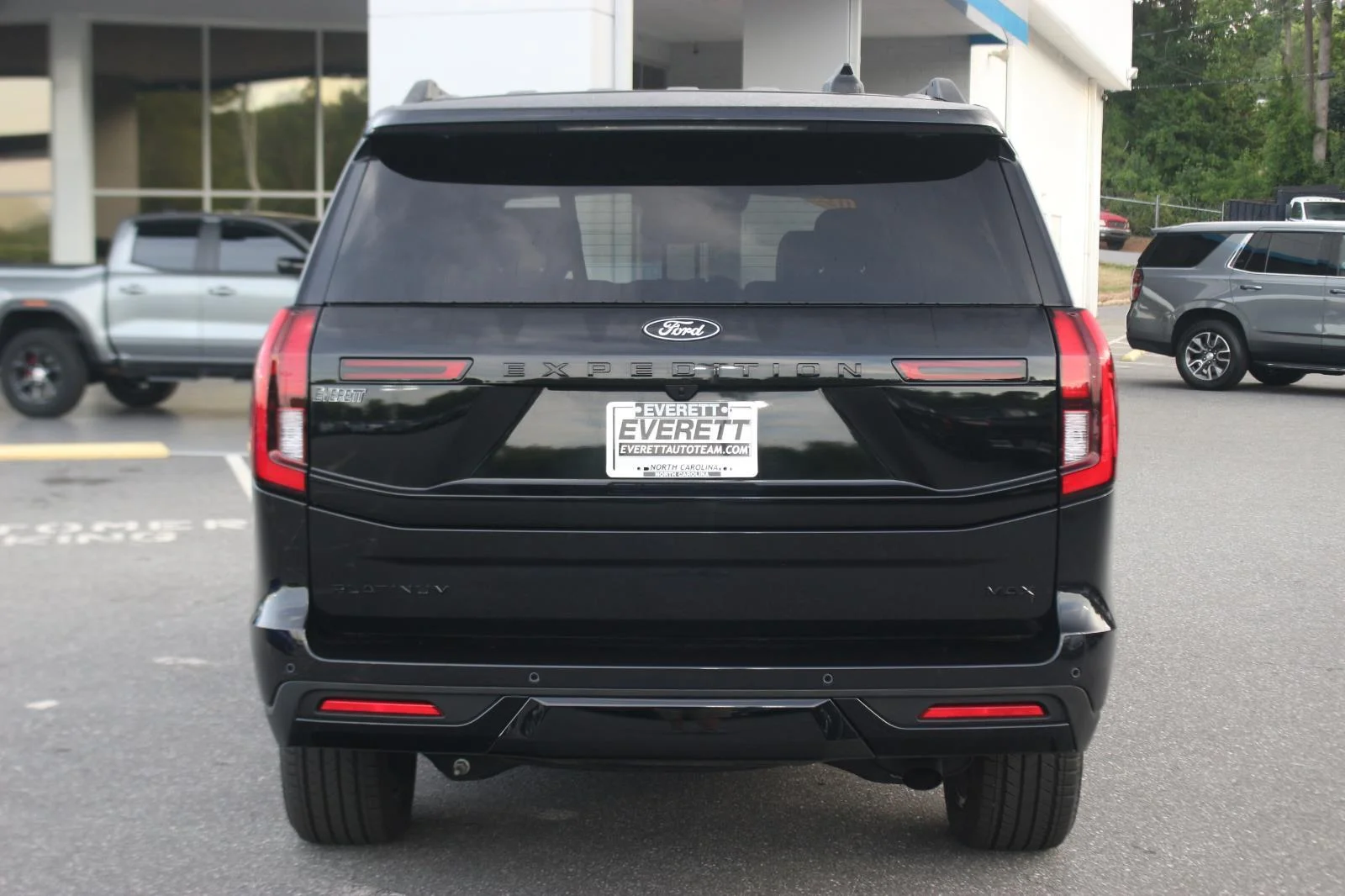 Used 2025 Black Ford Platinum image 6