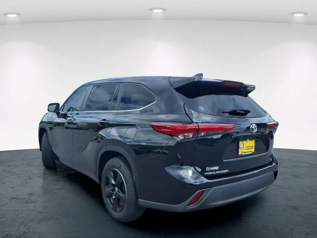 Used 2023 Black Toyota LE image 13