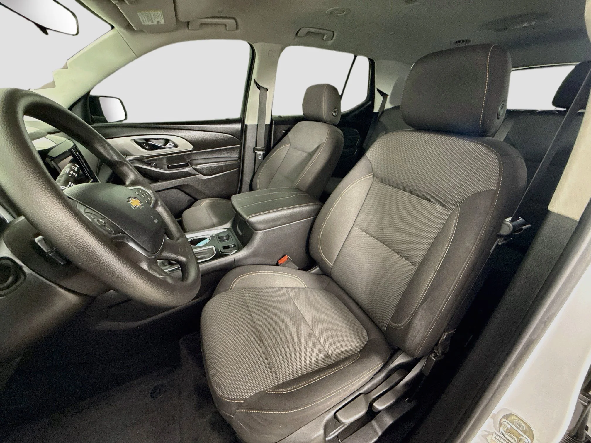 Used 2020 SUMMIT WHITE Chevrolet LS image 22
