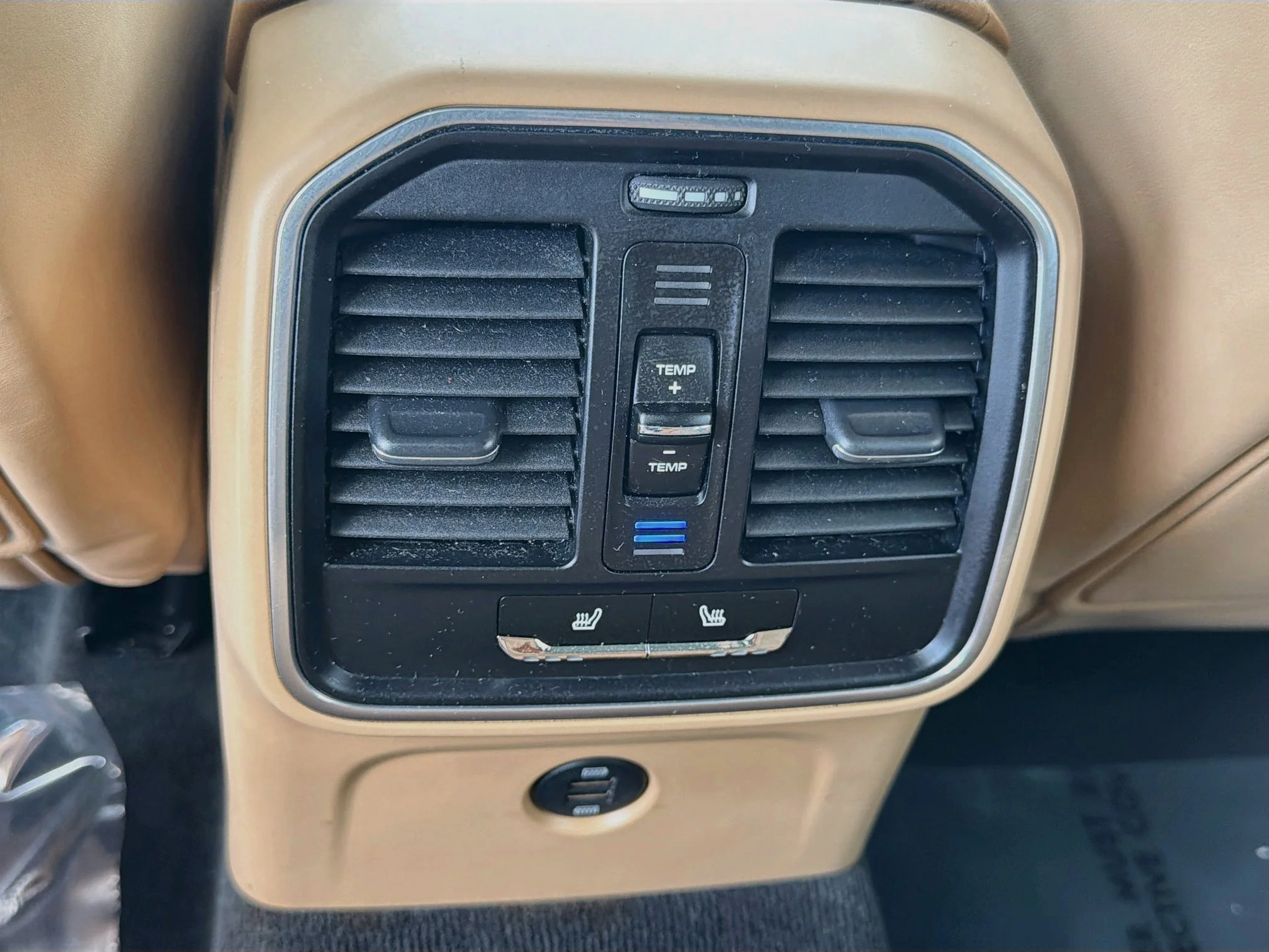 Used 2018 Mahogany Metallic Porsche S image 19