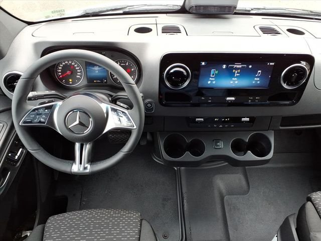 New 2026 White Mercedes-Benz Cargo 170 WB image 4