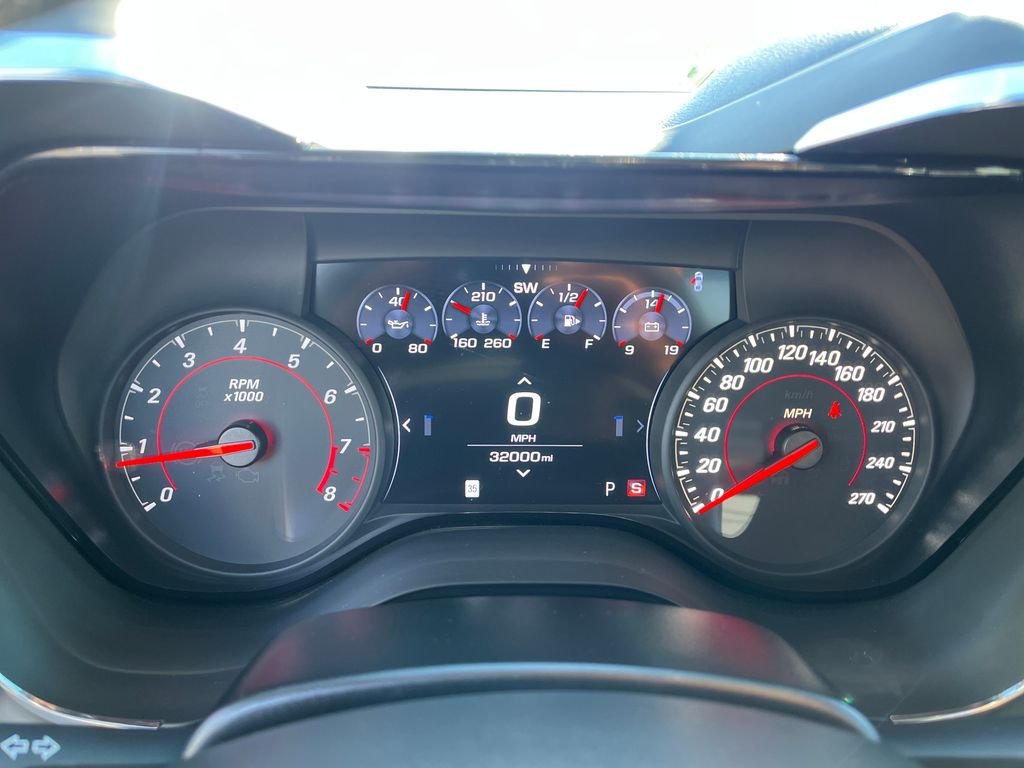 Used 2019 Red Chevrolet 3LT image 15
