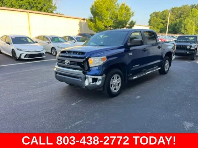 Used 2015 Blue Toyota SR5 image 33