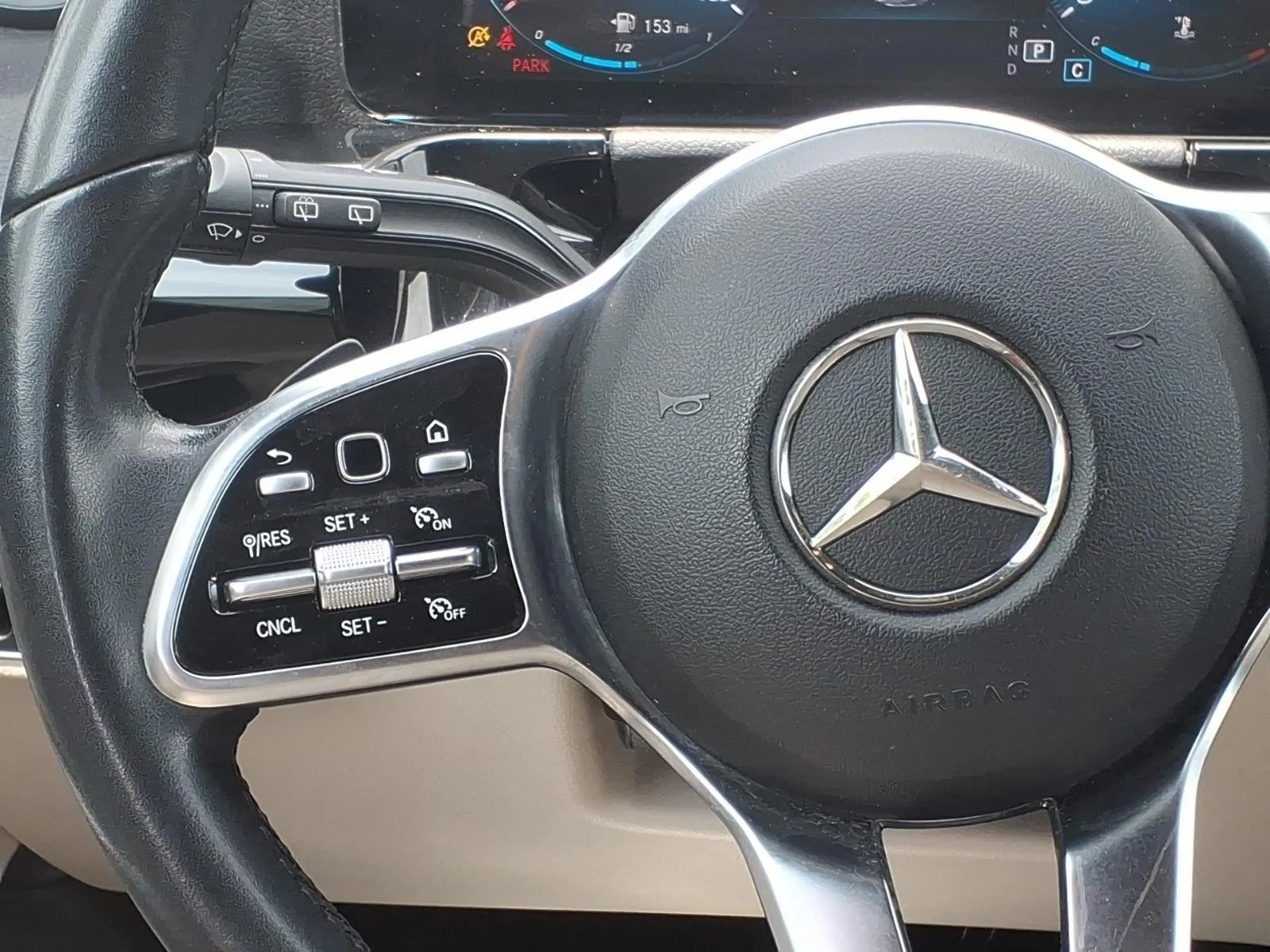 Used 2023 Polar White Mercedes-Benz GLA 250 image 14