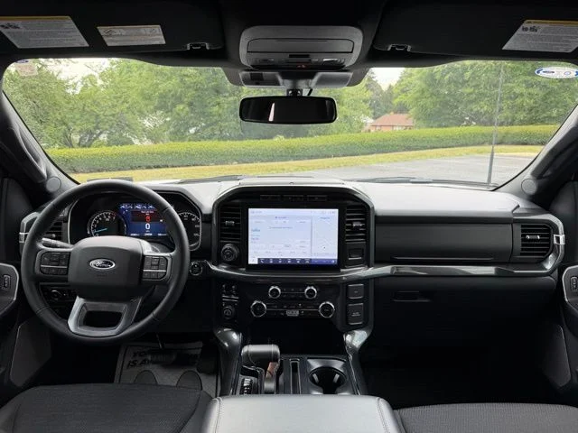 Used 2023 White Ford XLT image 15