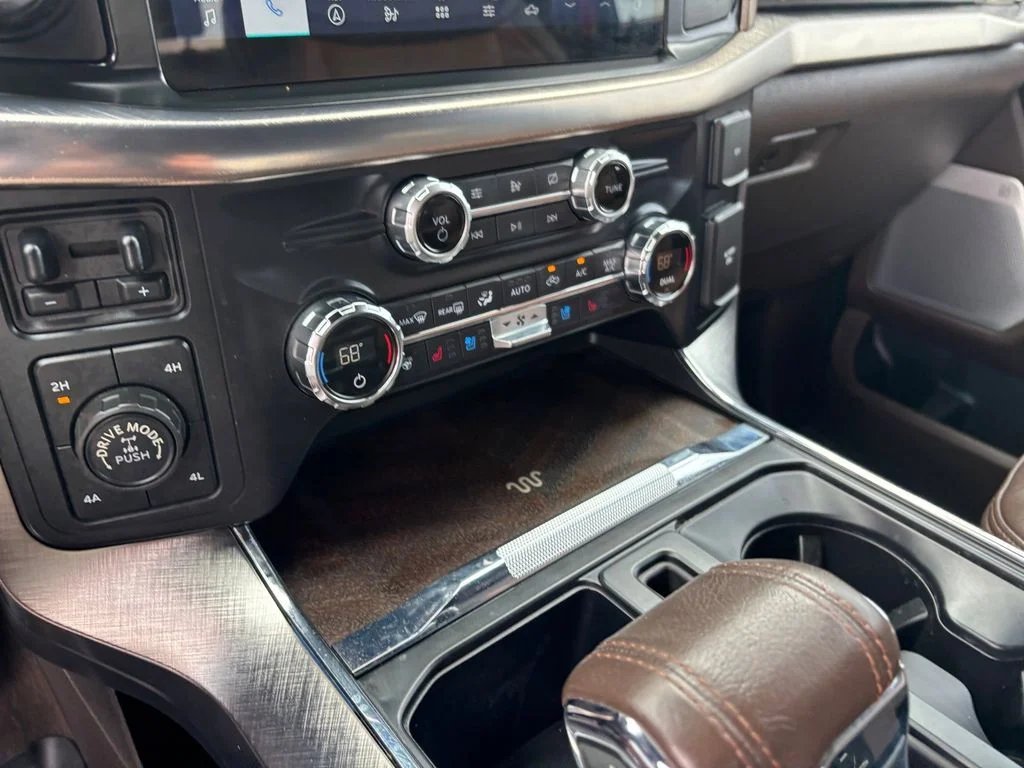 Used 2021 Red Ford King Ranch image 19