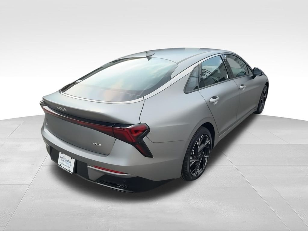 Used 2025 Gray Kia GT-Line image 8