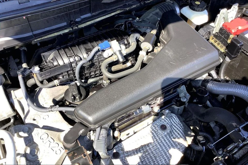 Used 2020 Gray Nissan SV image 33