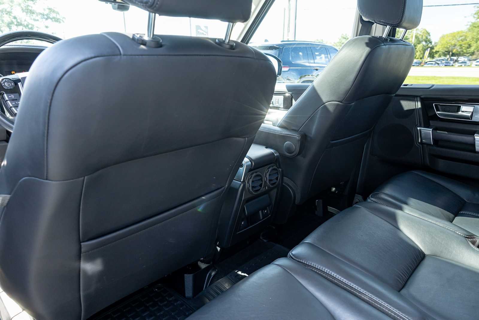 Used 2016 Santorini Black Metallic Land Rover HSE LUX Landmark Edition image 35