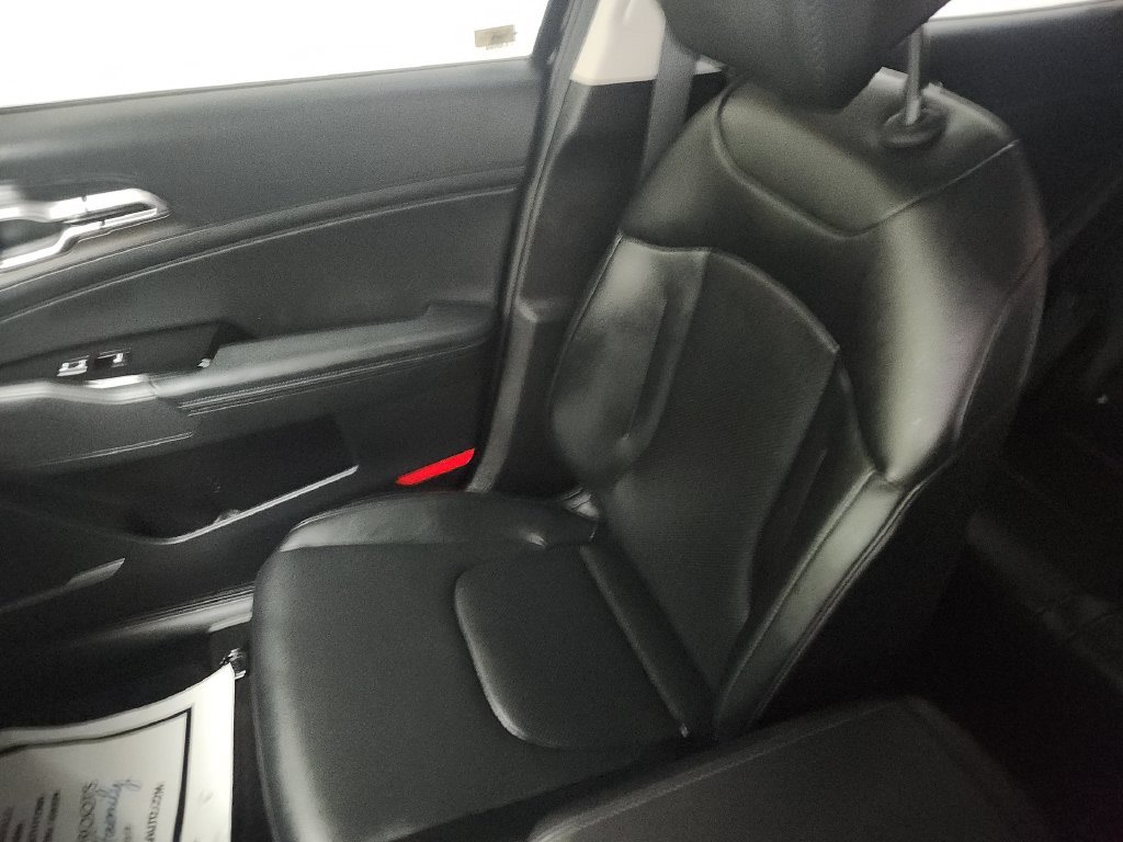 Used 2025 Black Kia EX image 29