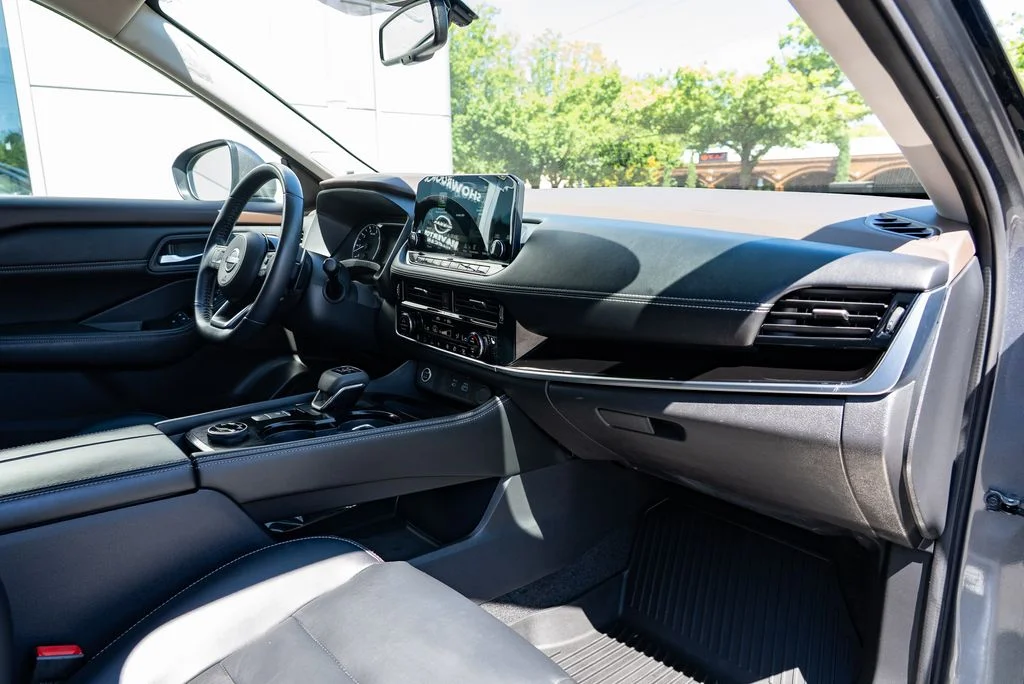 Used 2023 Gray Nissan SL image 30