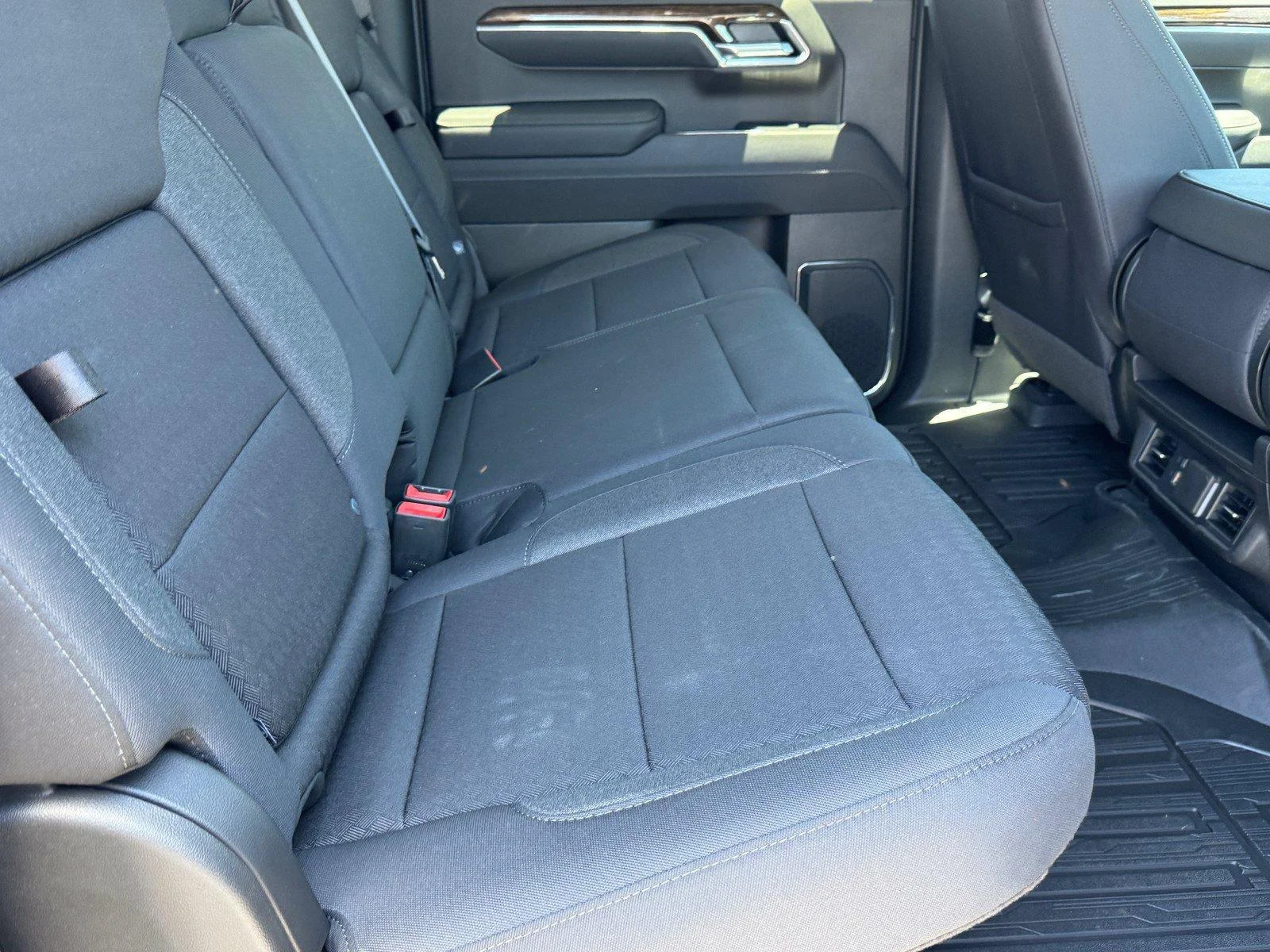 New 2026 Onyx Black GMC Elevation image 10