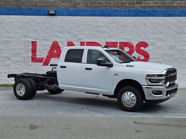 2026 RAM 3500 Chassis Cab Tradesman