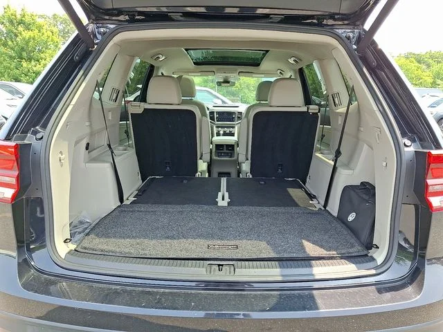 2019 Volkswagen Atlas SE w/Tech - Photo 29