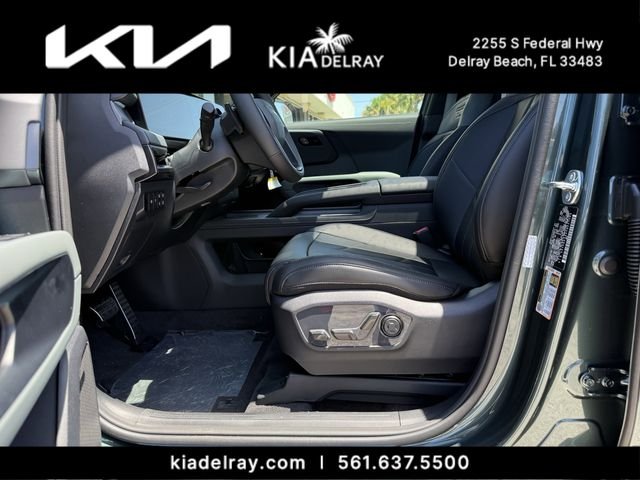 New 2027 Black Jade Green Kia X-LINE SX image 17