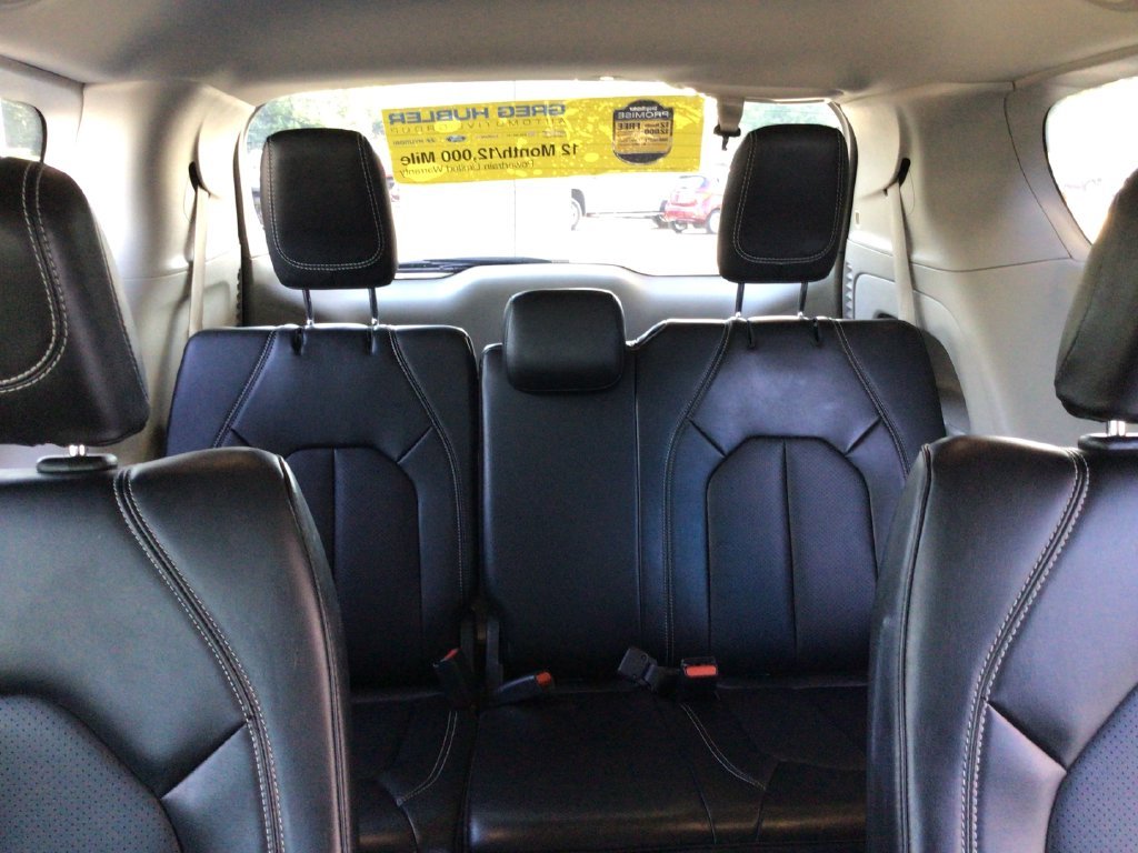 Used 2024 Black Chrysler Touring L image 33