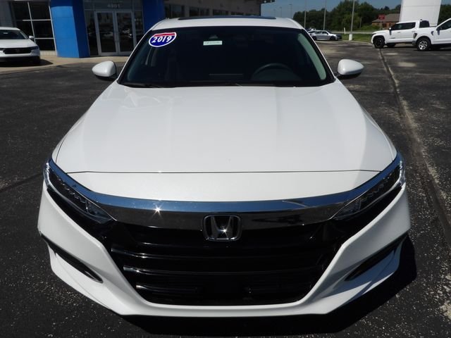 Used 2019 Platinum White Pearl Honda EX image 2