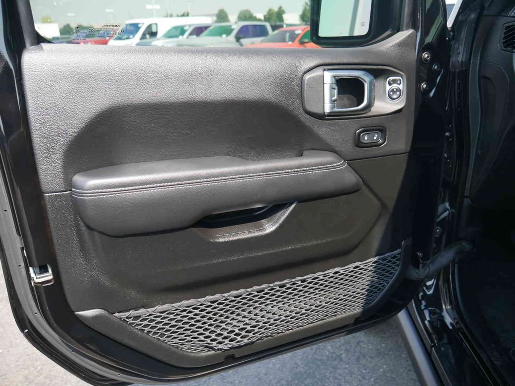 Certified Used 2023 Black Jeep Rubicon image 29