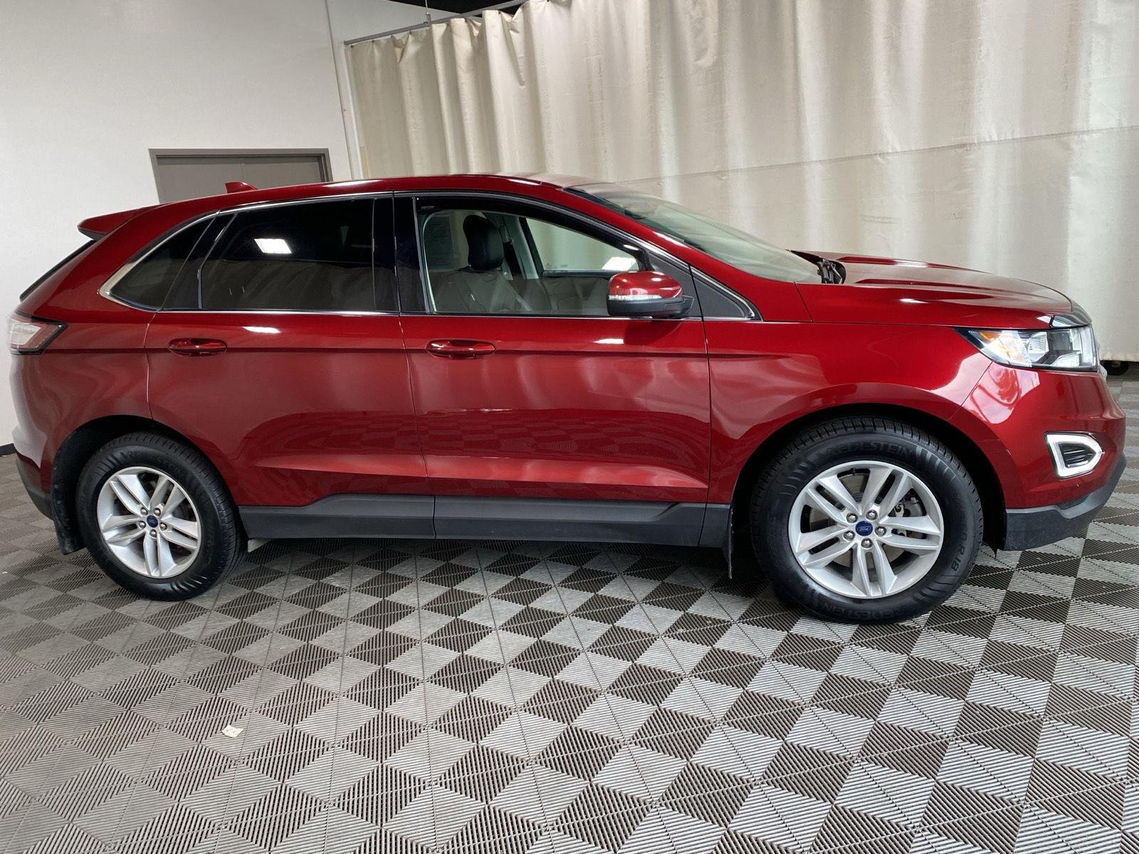 Used 2018 Ruby Red Metallic Tinted Clearcoat Ford SEL image 8