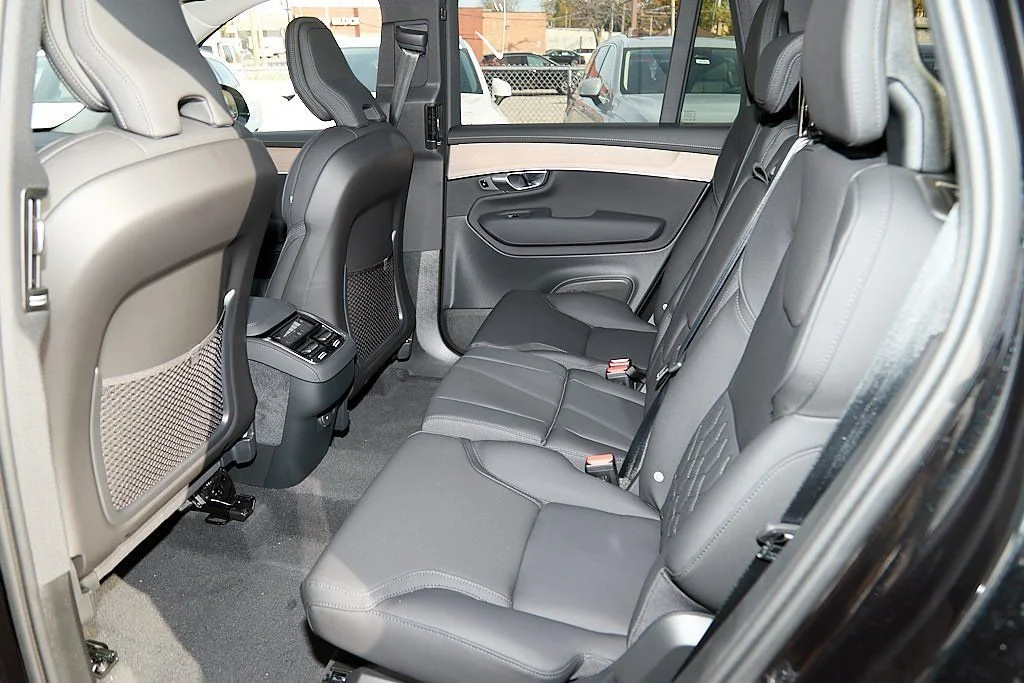 New 2026 Onyx Black Volvo Plus image 20