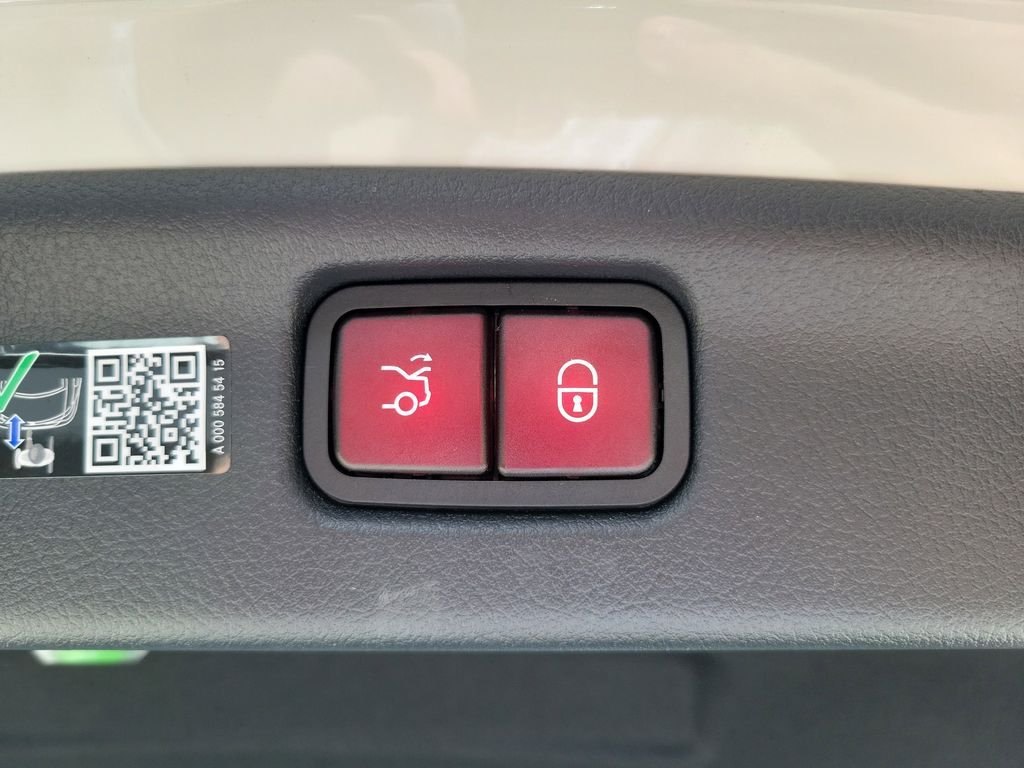 Certified Used 2026 White Mercedes-Benz C 300 image 10
