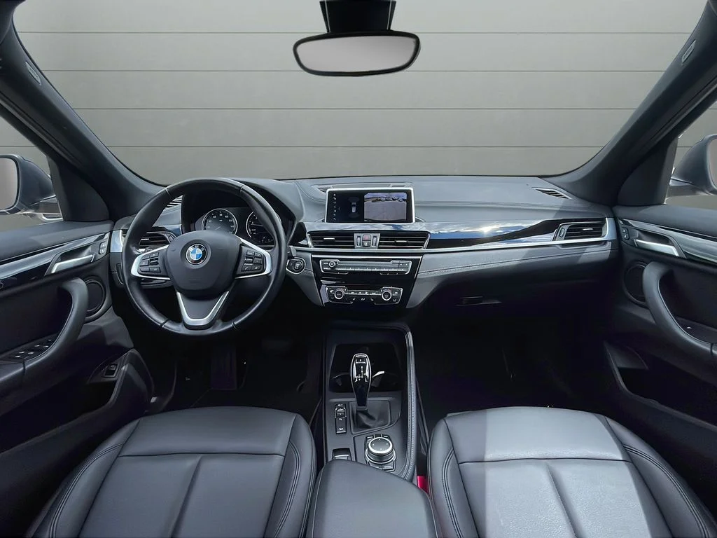 Used 2022 Black BMW xDrive28i image 13