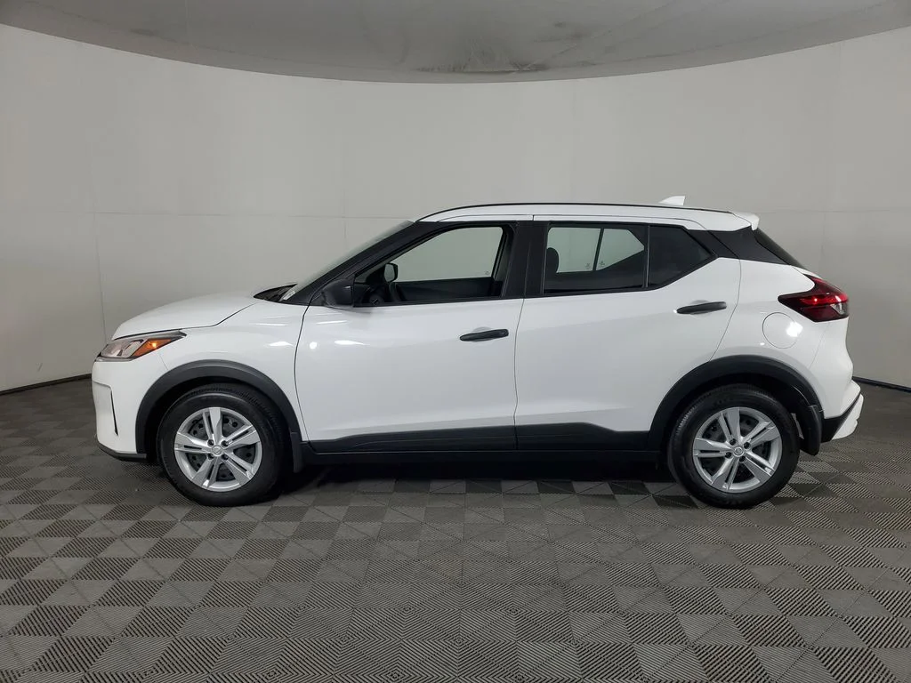 2025 Nissan KICKS PLAY Base - Photo 7