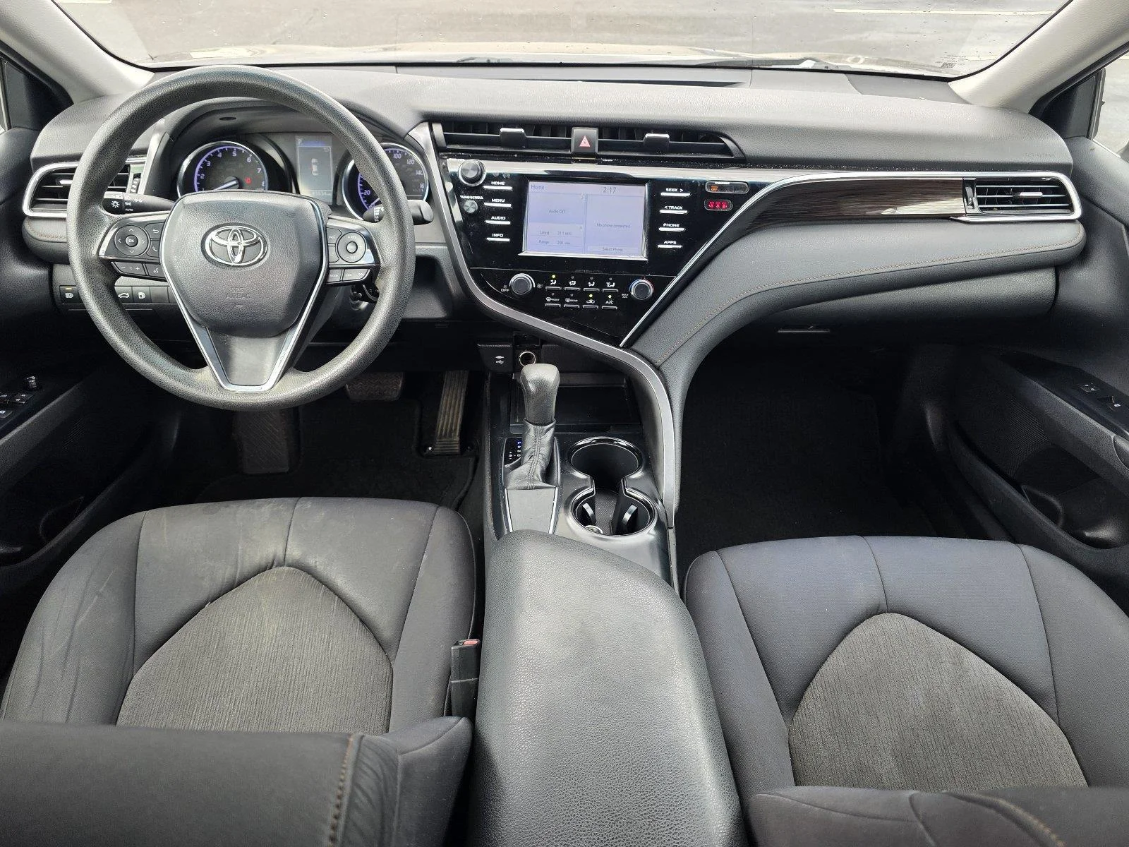Used 2018 Predawn Gray Mica Toyota LE image 9
