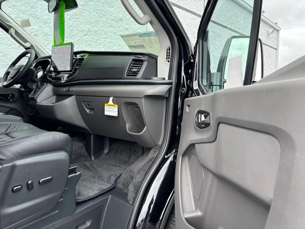 New 2026 Black Ford Explorer Limited SE image 19