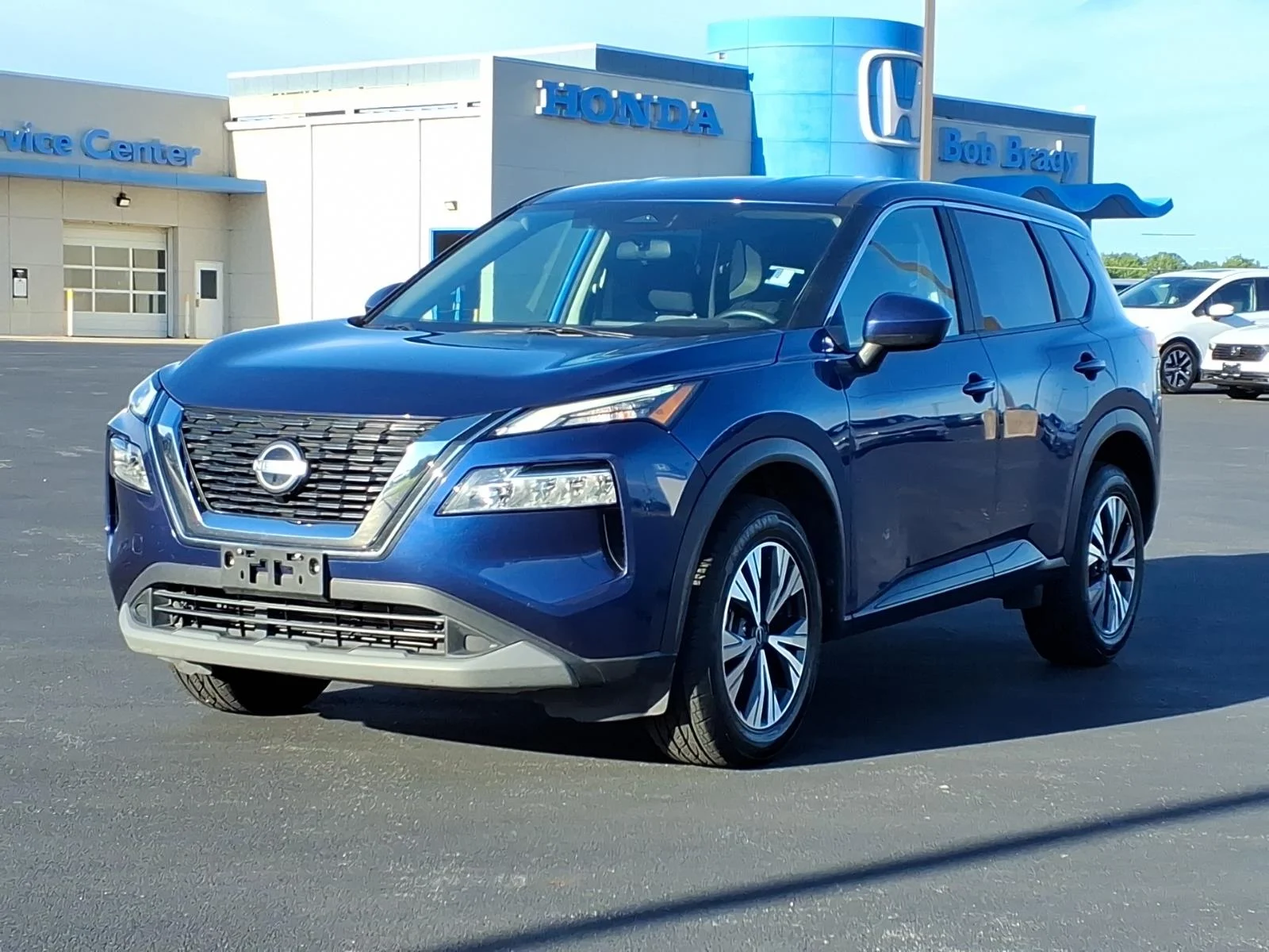 Used 2023 Caspian Blue Metallic Nissan SV image 16