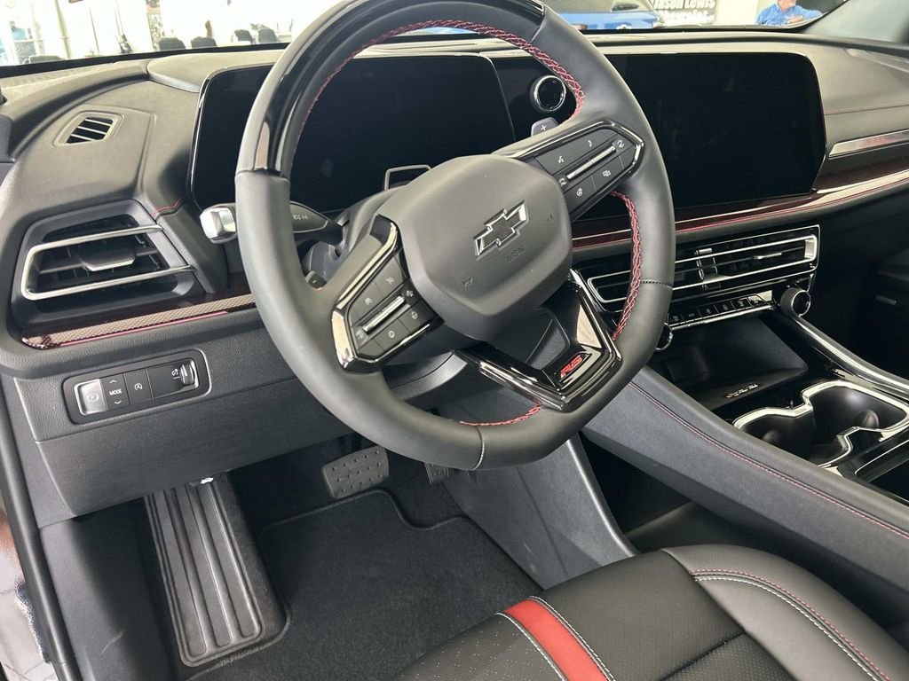 New 2026 Mosaic Black Metallic Chevrolet RS image 9