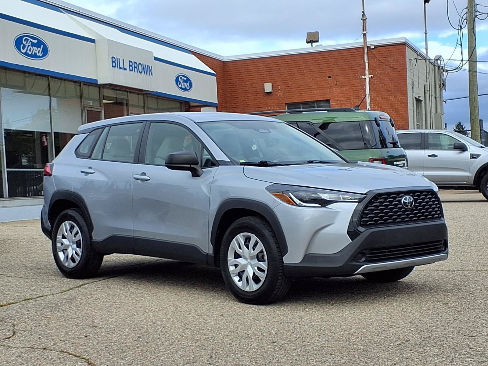 Used 2024 Sonic Silver Toyota L image 1