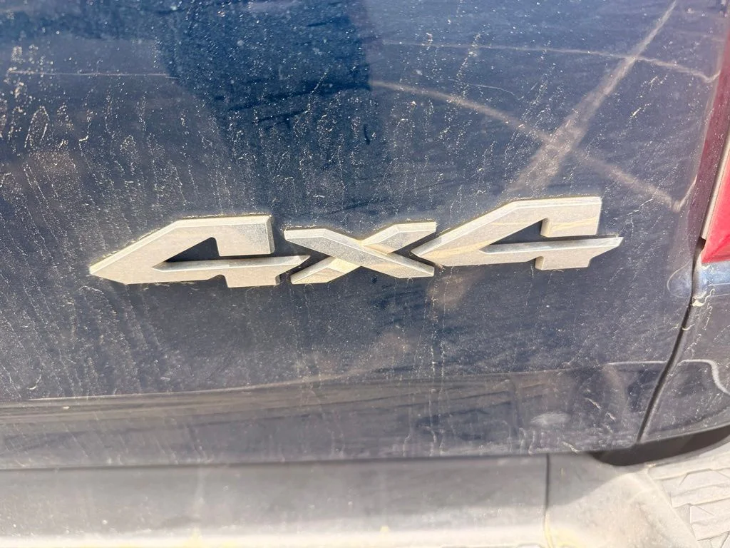 Used 2019 Blue Ram Big Horn/Lone Star image 9