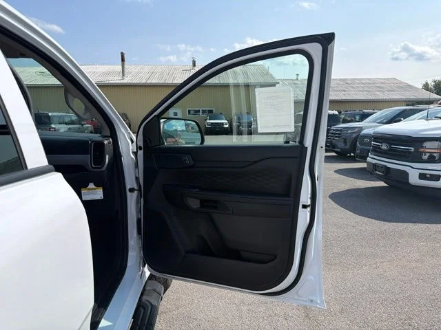 New 2026 Oxford White Ford XL image 27