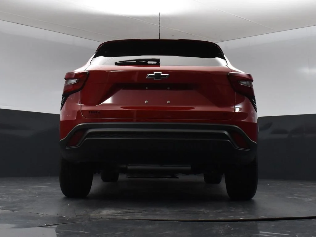 2026 Chevrolet Trax LT - Photo 31