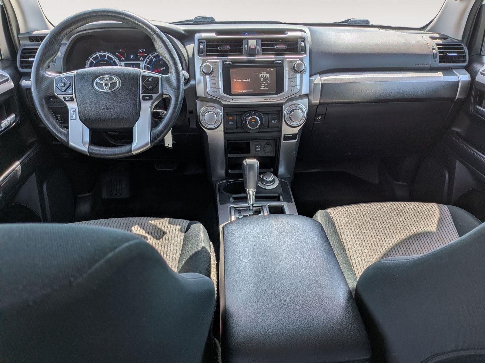 Used 2019 Super White Toyota SR5 image 67
