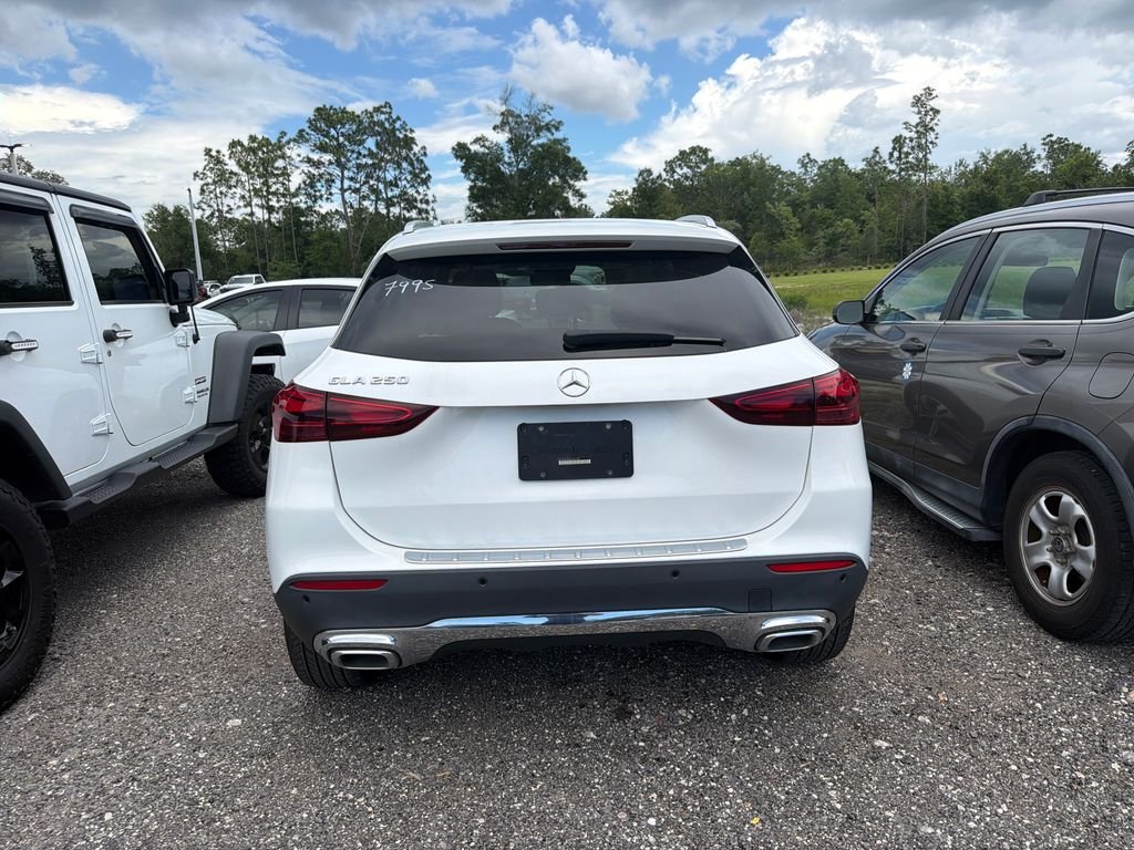 Used 2025 White Mercedes-Benz GLA 250 image 5