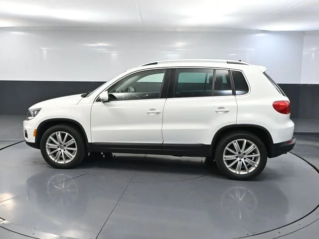 2013 Volkswagen Tiguan SE - Photo 8