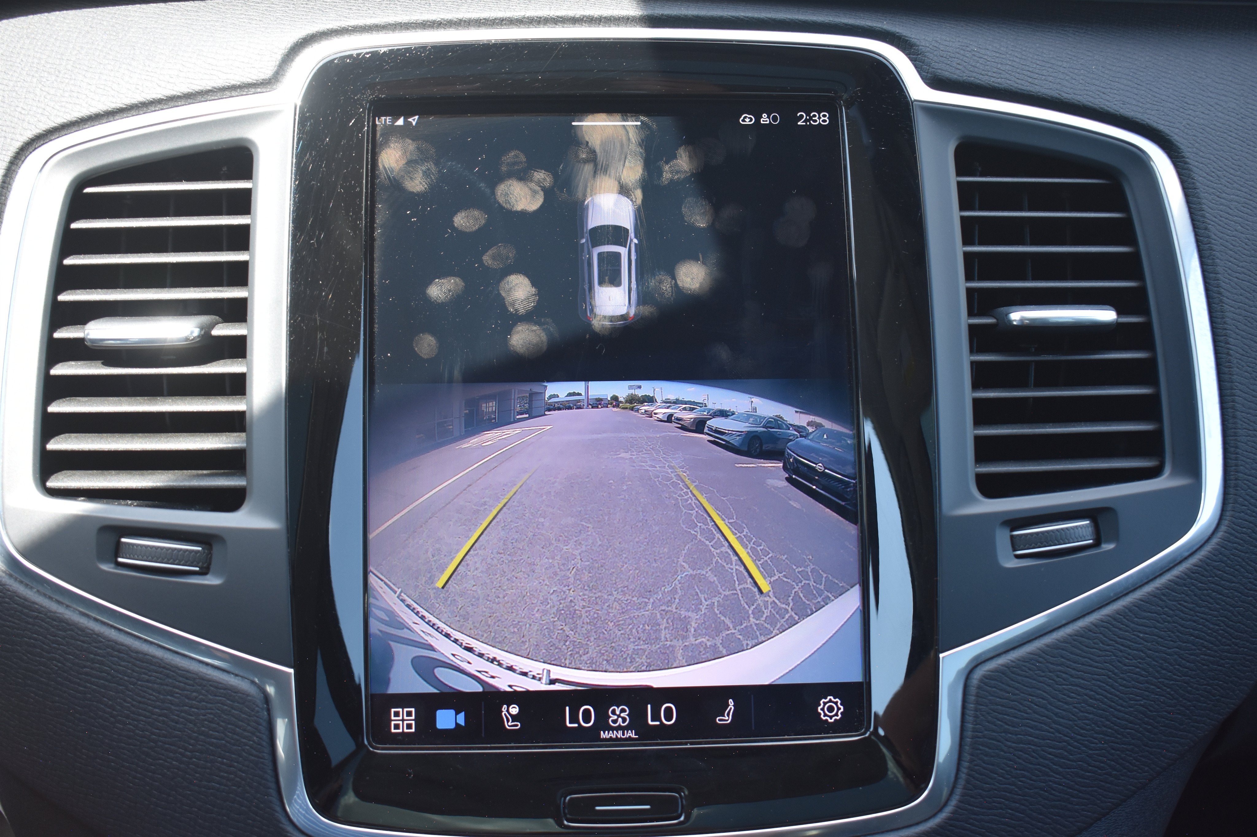 2023 Volvo XC90 Core - Photo 28