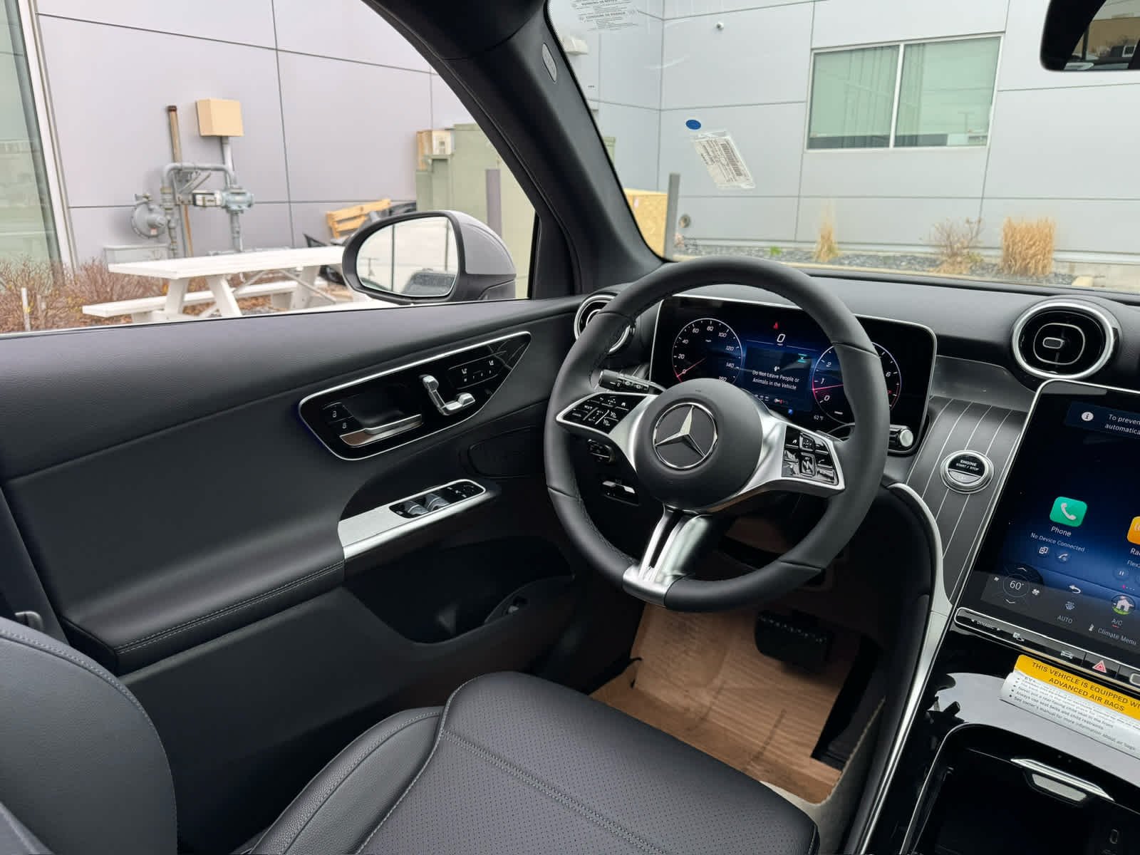 New 2026 MANUFAKTUR Alpine Grey Mercedes-Benz GLC 300 image 41