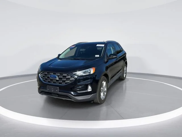 Used 2019 Black Ford Titanium image 3