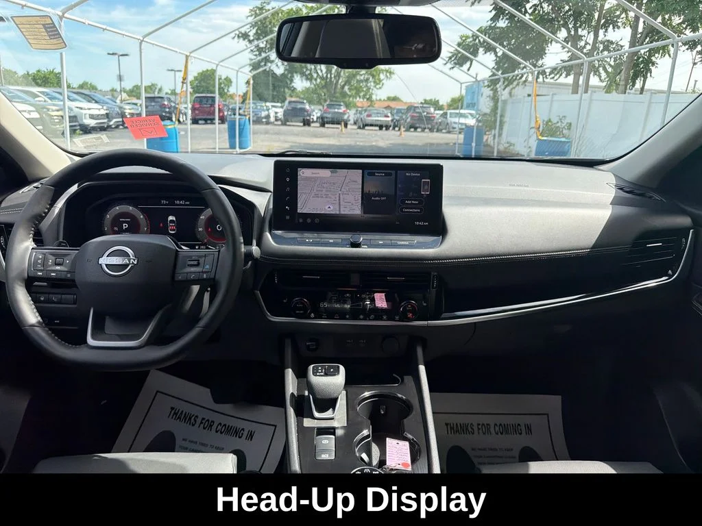 Used 2025 Gray Nissan SL image 15