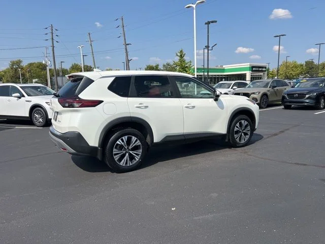 2023 Nissan Rogue SV - Photo 6