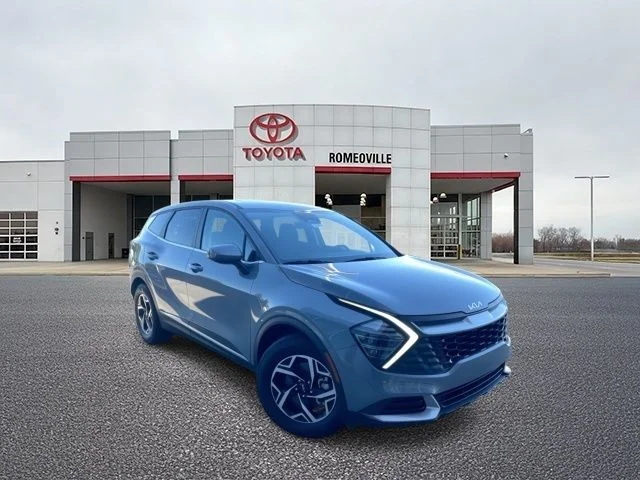 Used 2025 Silver Kia LX image 1