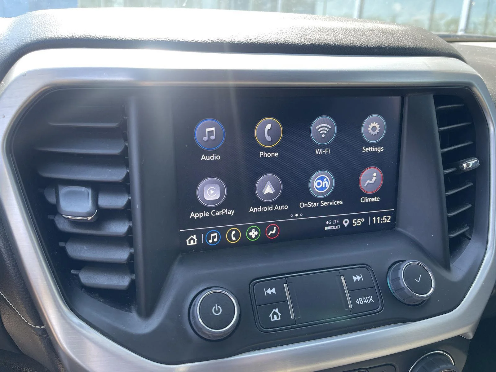 Used 2023 Sterling Metallic GMC SLE image 25